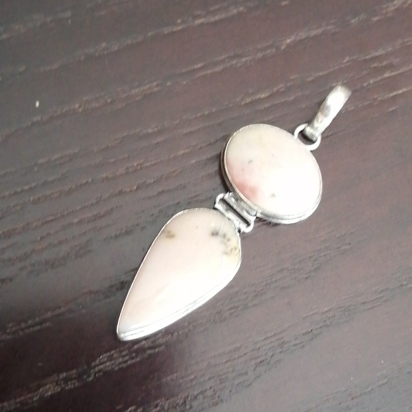 Peruvian Pink opal ethnic silver plated pendant - Picture 4 of 4